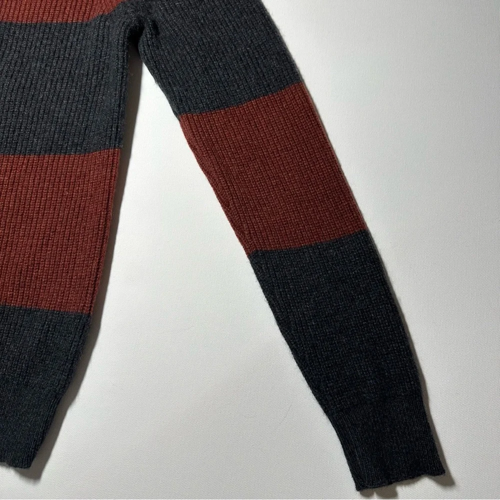 Banana Republic Wool Blend Crewneck Striped Sweater, Italian Yarn - Mens Medium